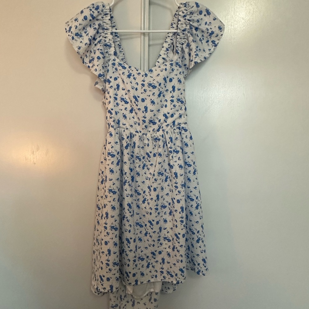 Francesca's White Dress with Blue Floral Print Open Back